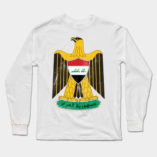 Iraq // Faded Vintage Style Flag Art Design Long Sleeve T-Shirt